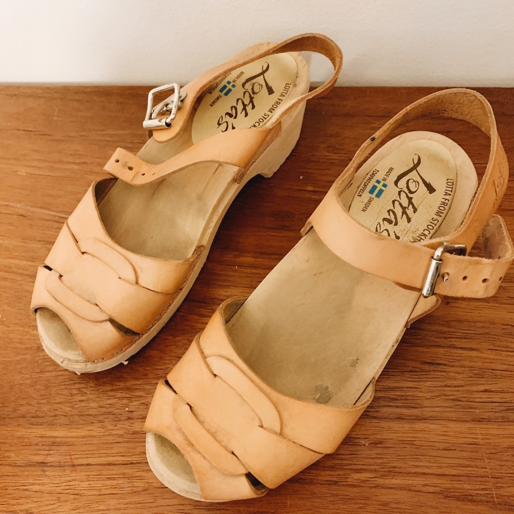 Lotta from Stockholm leather natural pep toe clog